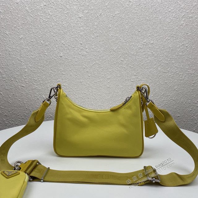 prada女包 普拉達2020新款nylon Hobo手拎包 時尚百搭 prada腋下包 1BH204 Prada單肩斜挎包  pyd2386